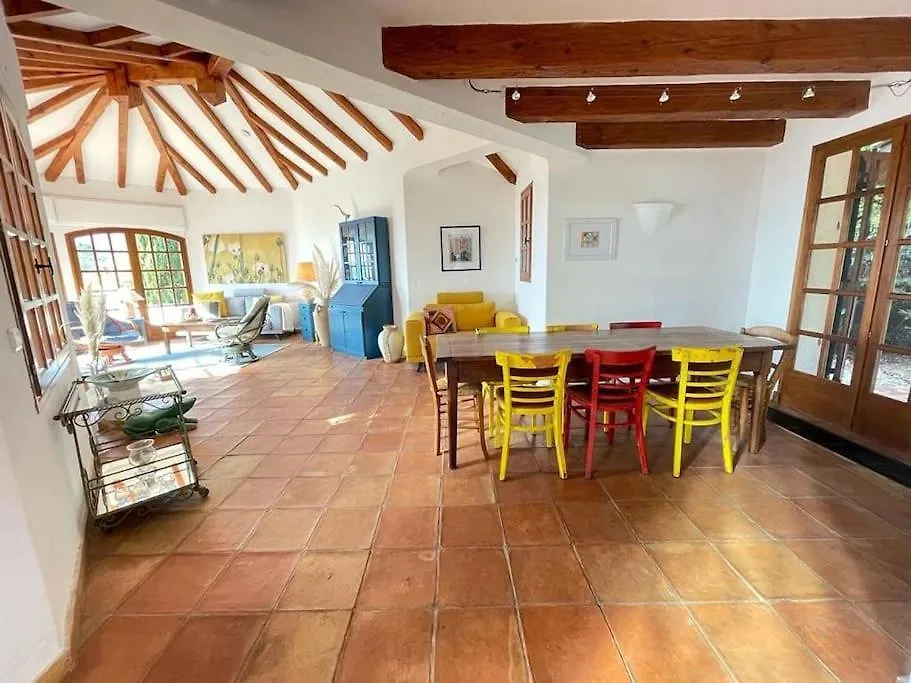 Spacious Villa With Pool And Fireplace Roquebrune-sur-Argens 0*,