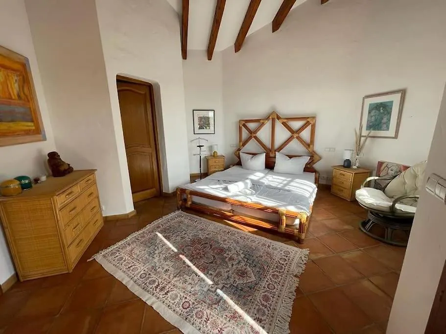 Spacious Villa With Pool And Fireplace Roquebrune-sur-Argens